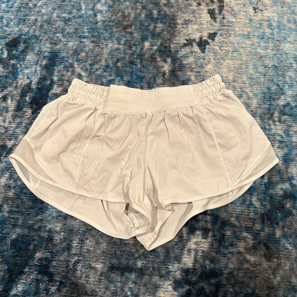 White Lululemon Hotty Hot 2.5 Shorts